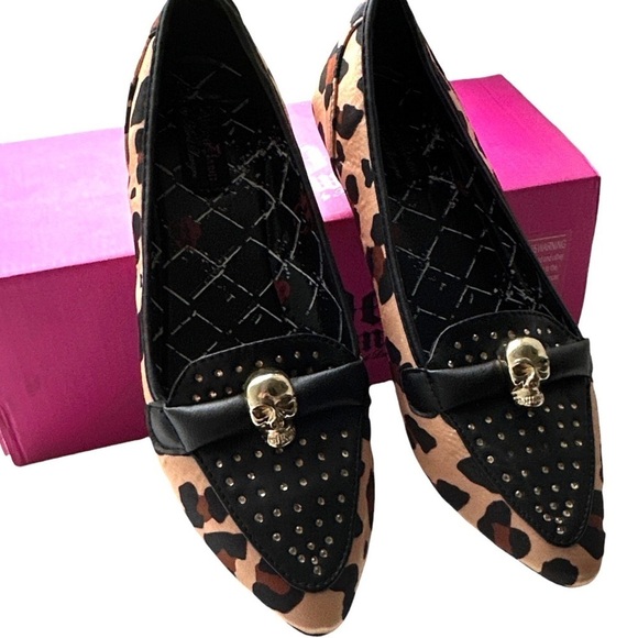 NEW Abbey Dawn Rebel Yell Yellow Leopard Print Skull Goth Flats 7 - Picture 4 of 6